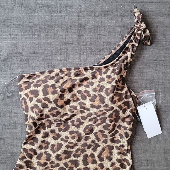 Michael kors Women's Tan & Brown Leopard Print One Shoulder Swimsuit Siz… - Picture 16 of 16
